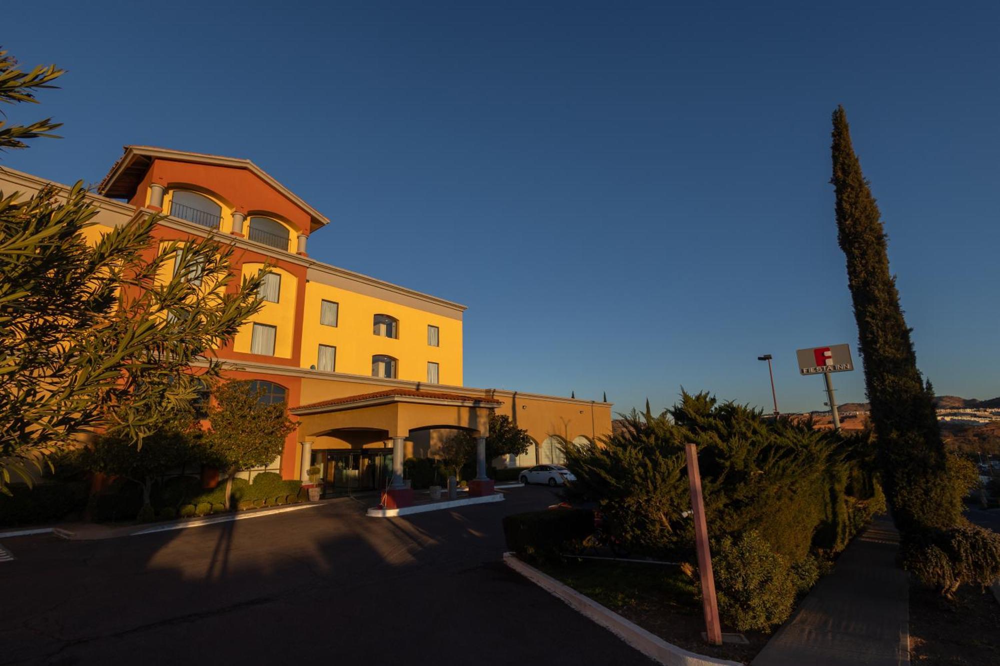 Fiesta Inn Nogales Nogales  Exteriör bild