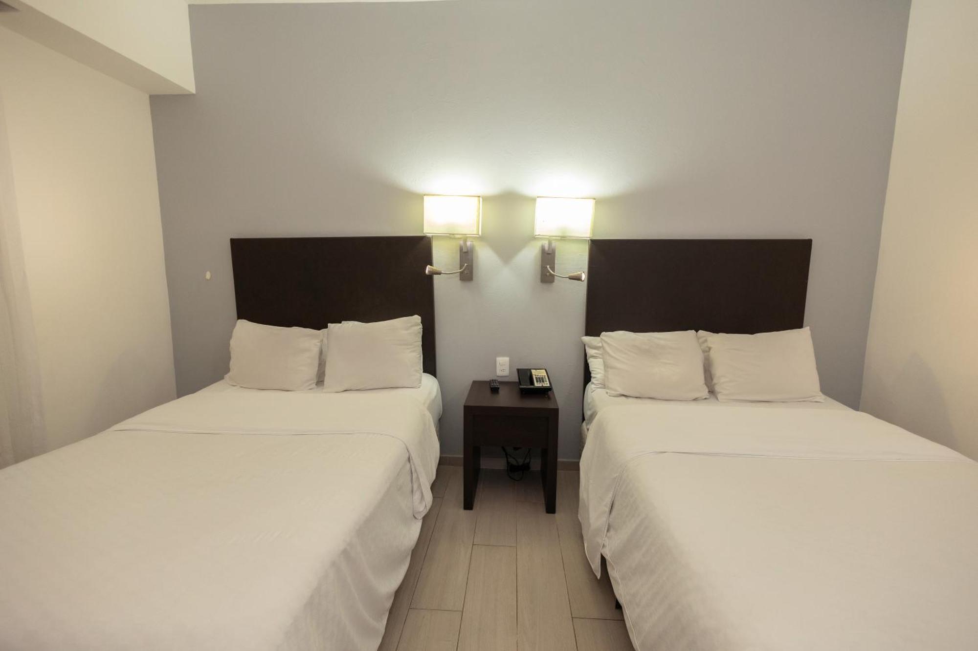 Fiesta Inn Nogales Nogales  Exteriör bild